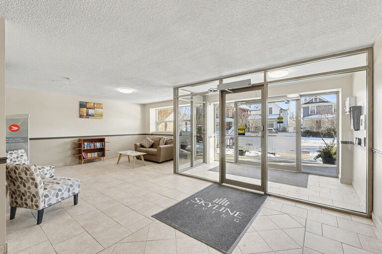 Mapleview Manor Apartments