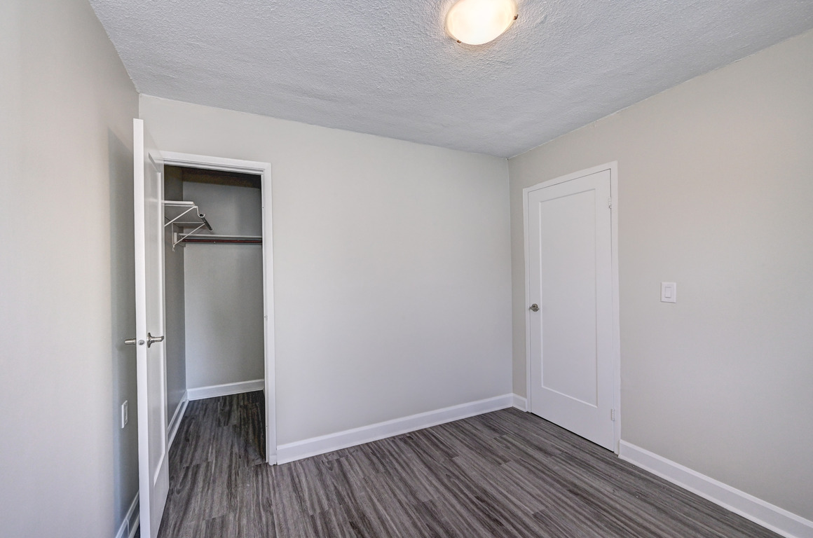 Thumbnail 14