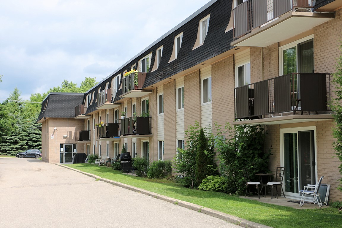 380 Forfar St. E., Fergus, ON N1M 1B5 — photo 3