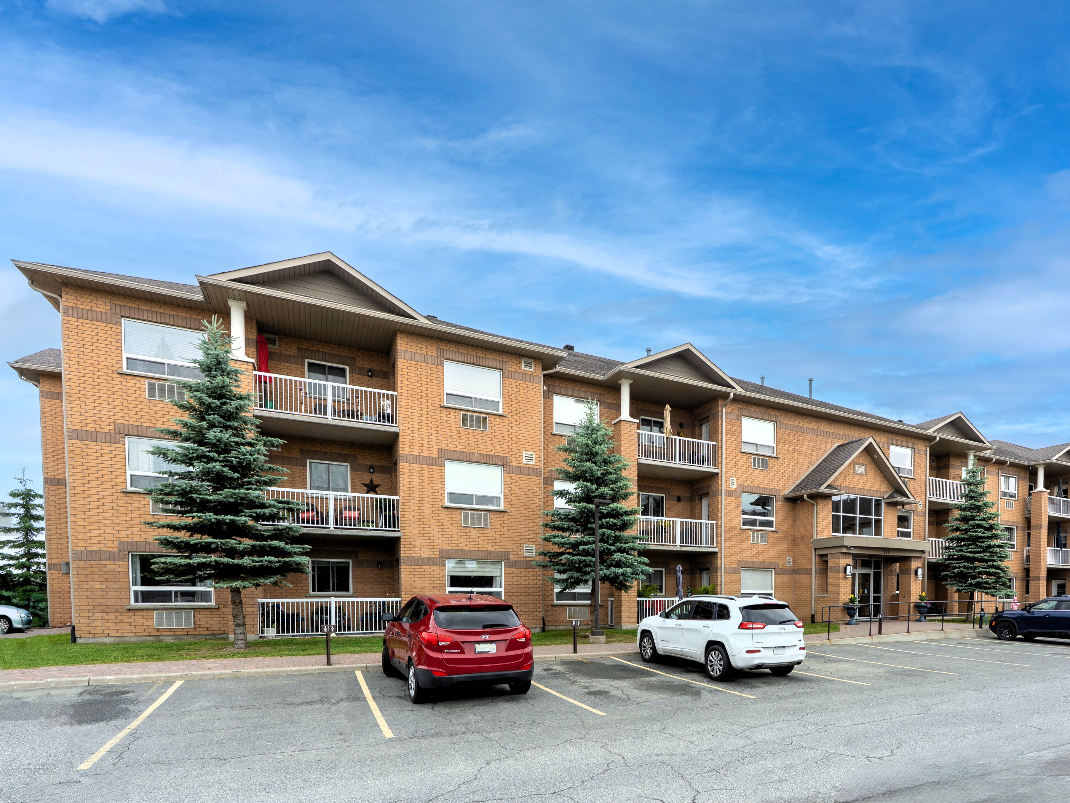 560 & 570 Notre Dame Street West, Azilda, ON P0M 1B0 — photo 1