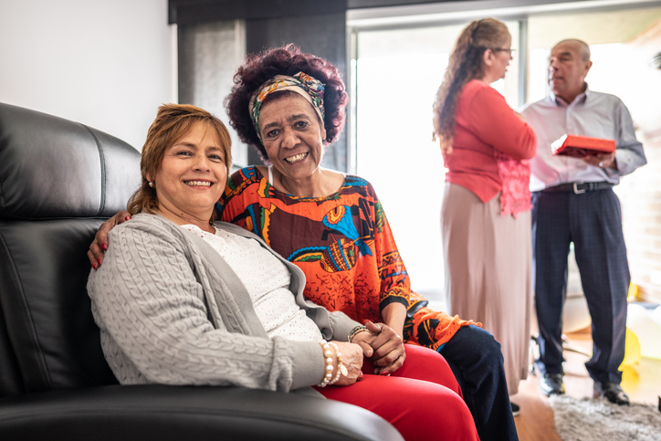 neighbours in the living room