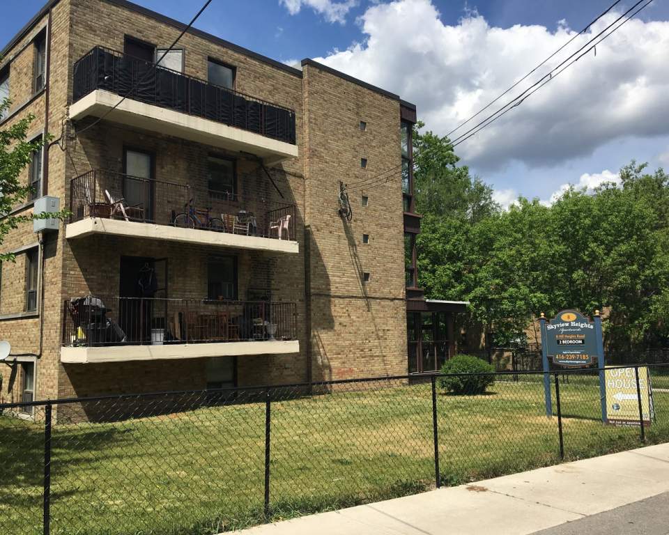 Royal Heights Apartments | Skyview Management