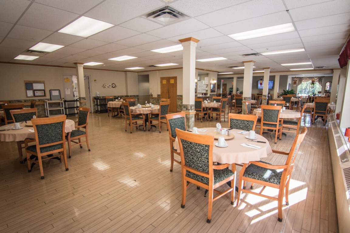 Twin Lakes Village Srgroup S&R Seniors Living