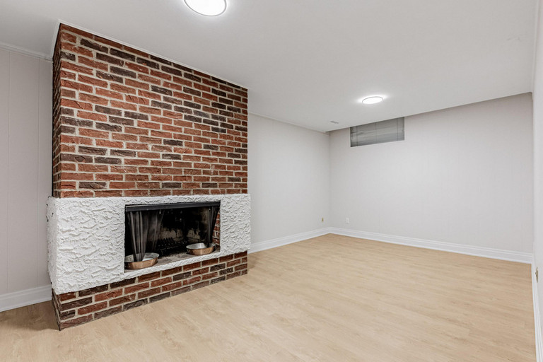 Property Hero Image 13