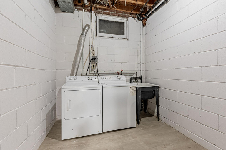 Property Hero Image 24