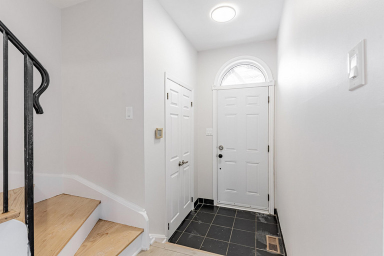 Property Hero Image 23