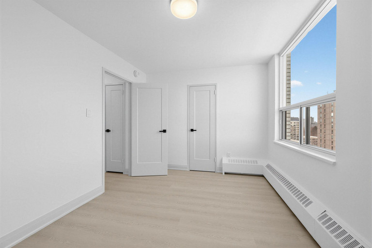 Property Hero Image 40