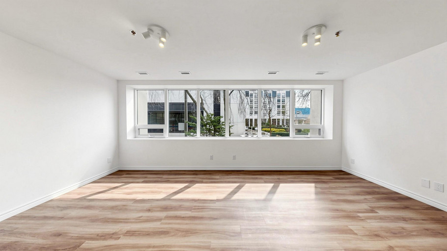 Property Hero Image 11