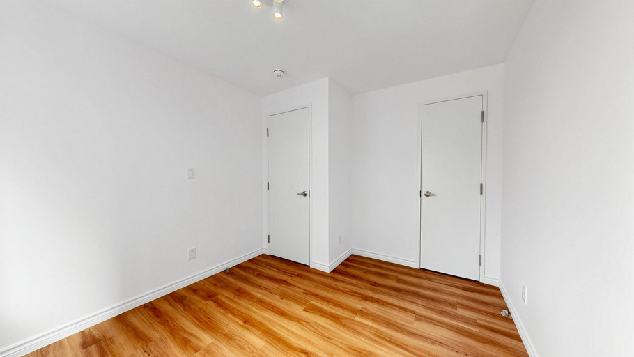 Property Hero Image 13