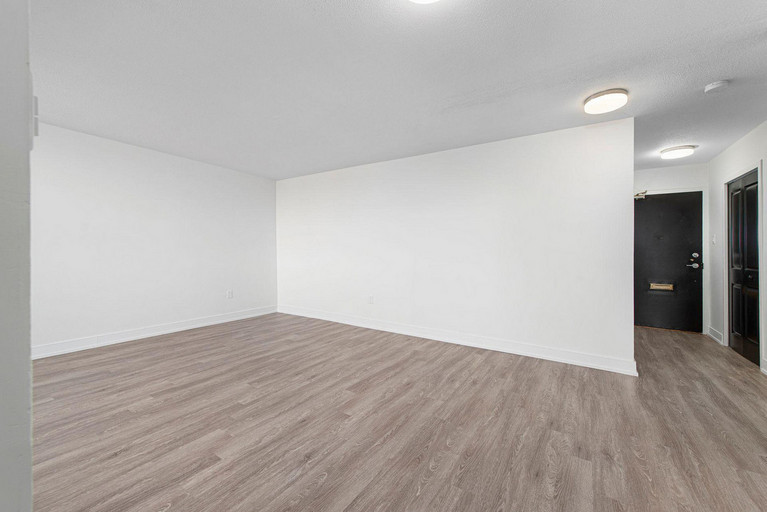 Property Hero Image 12