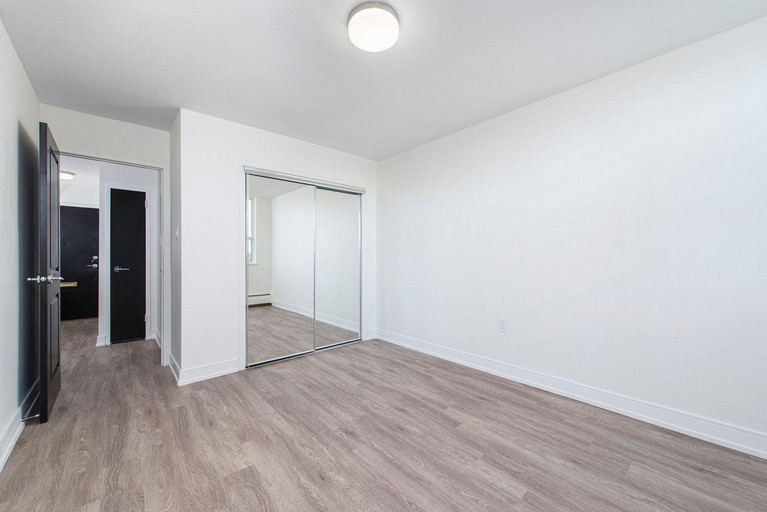 Property Hero Image 13