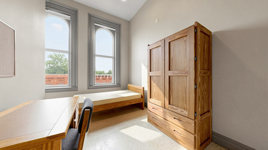 Property Hero Image 10