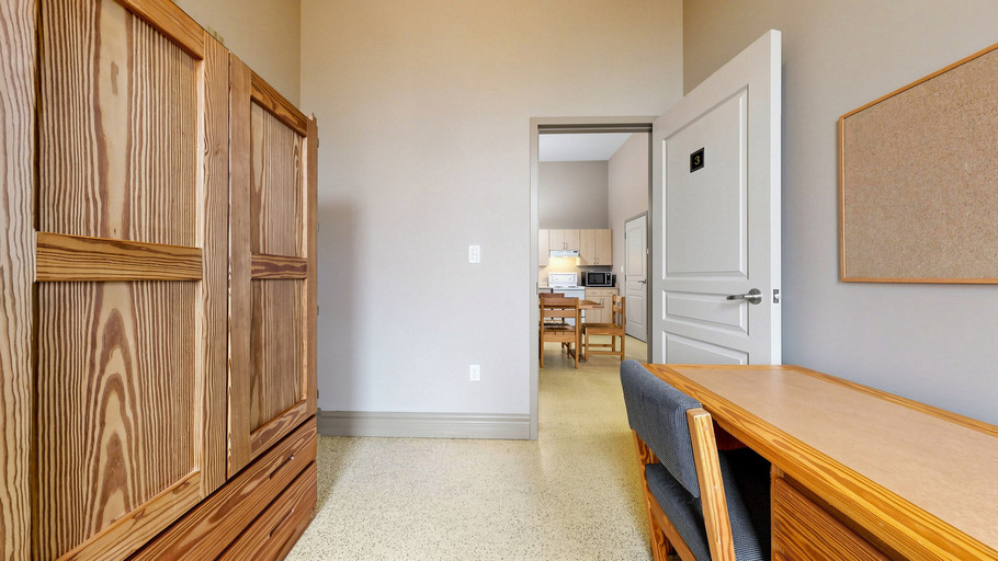 Property Hero Image 13