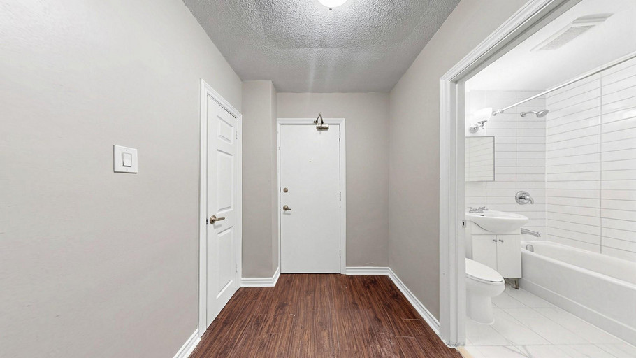Property Hero Image 6