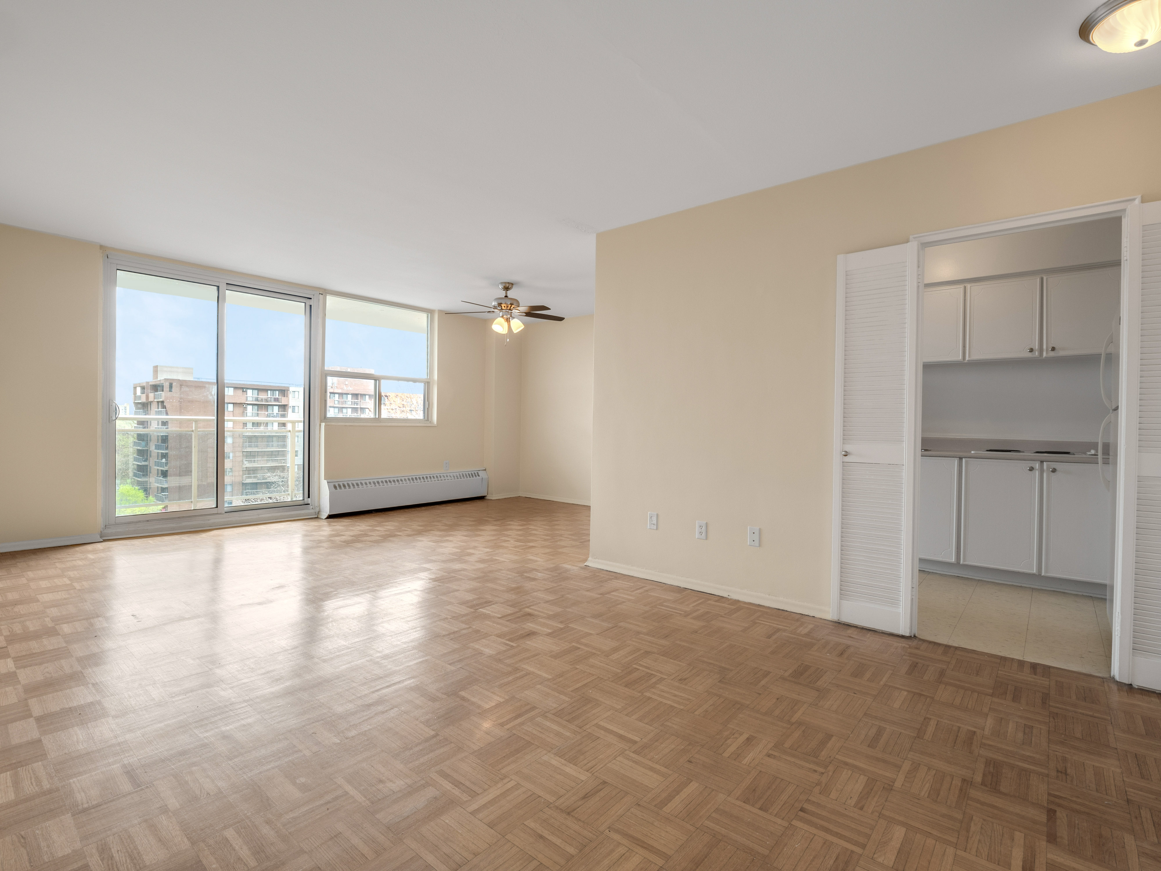 3801 Riverside Drive East, Windsor, ON N8Y 1B2 — photo 3
