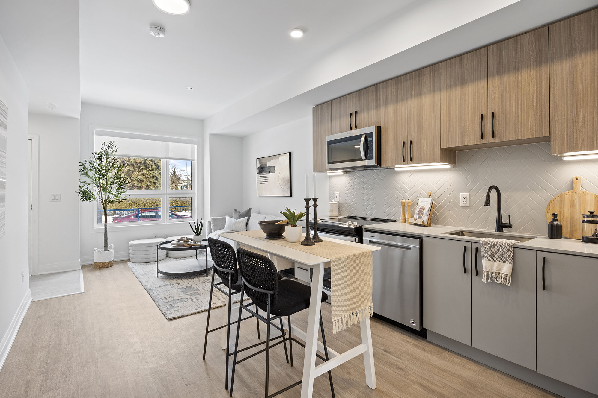 15 Brenthall Avenue, Toronto, ON M2R 0B3 — photo 1