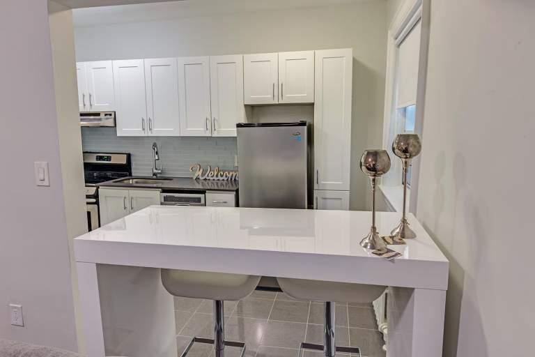 320-342 Avenue Road, Toronto, ON M4V 2H3 — photo 2