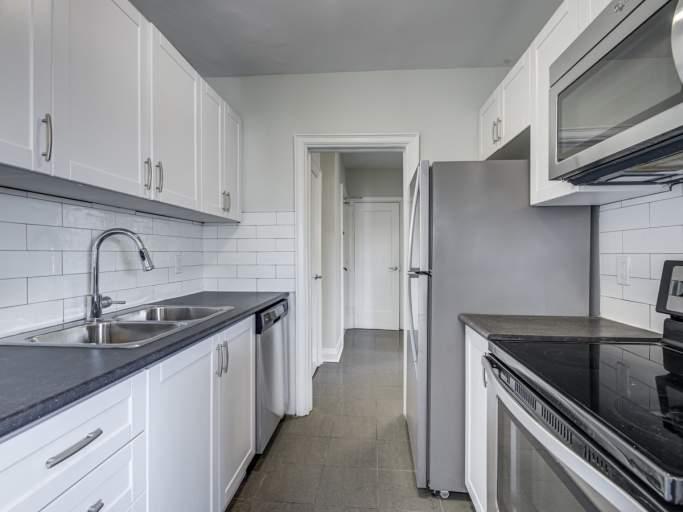 1650 Bathurst Street, Toronto, ON M5P 3J7 — photo 2