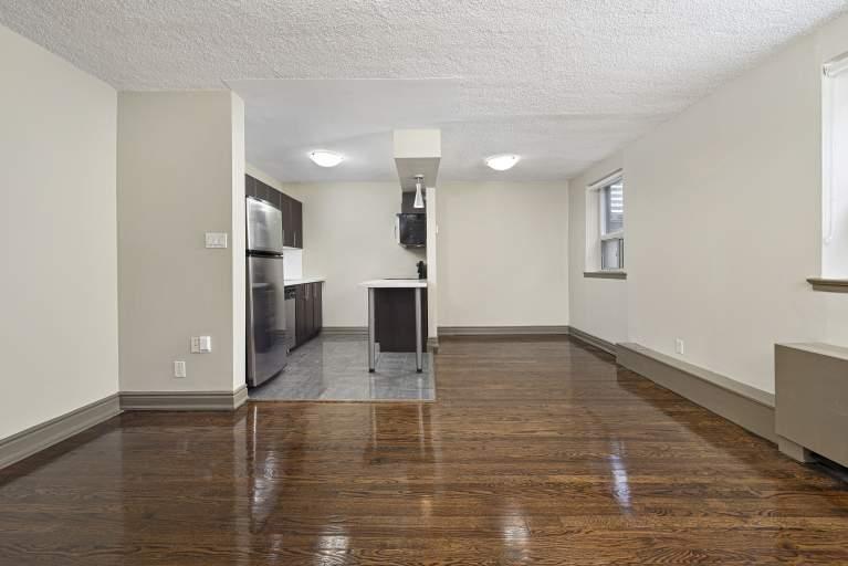 3 Broadway Avenue, Toronto, ON M4P 1T7 — photo 2