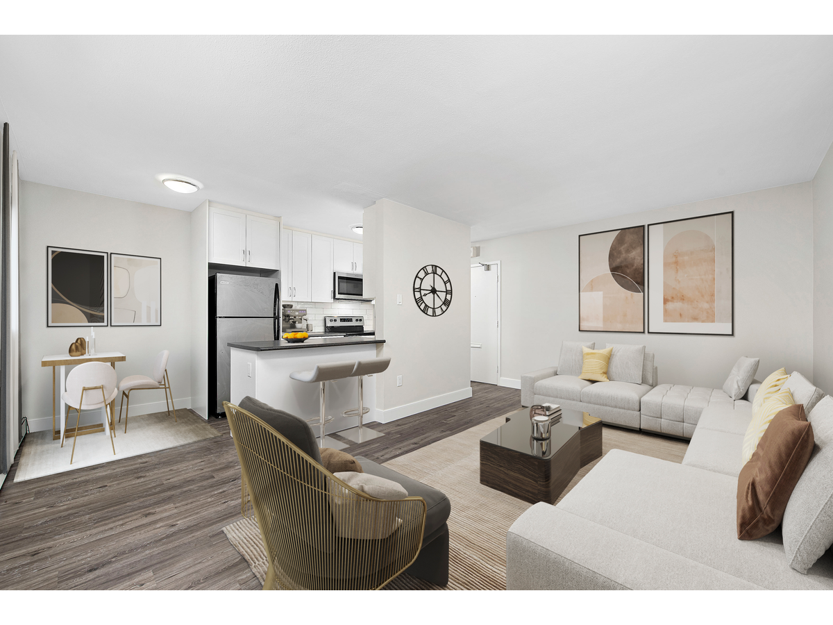 1065 Eglinton Ave., Toronto, ON M6C 2E1 — photo 2