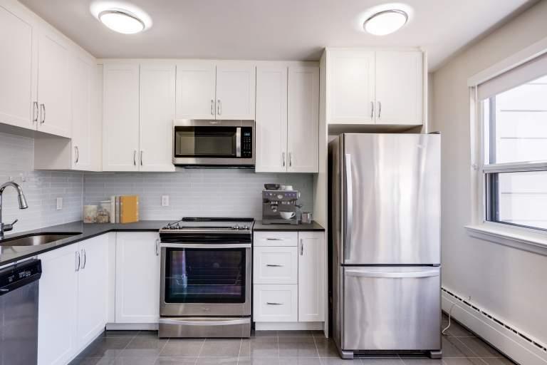 2 Regal Road, Toronto, ON M6H 2J4 — photo 3