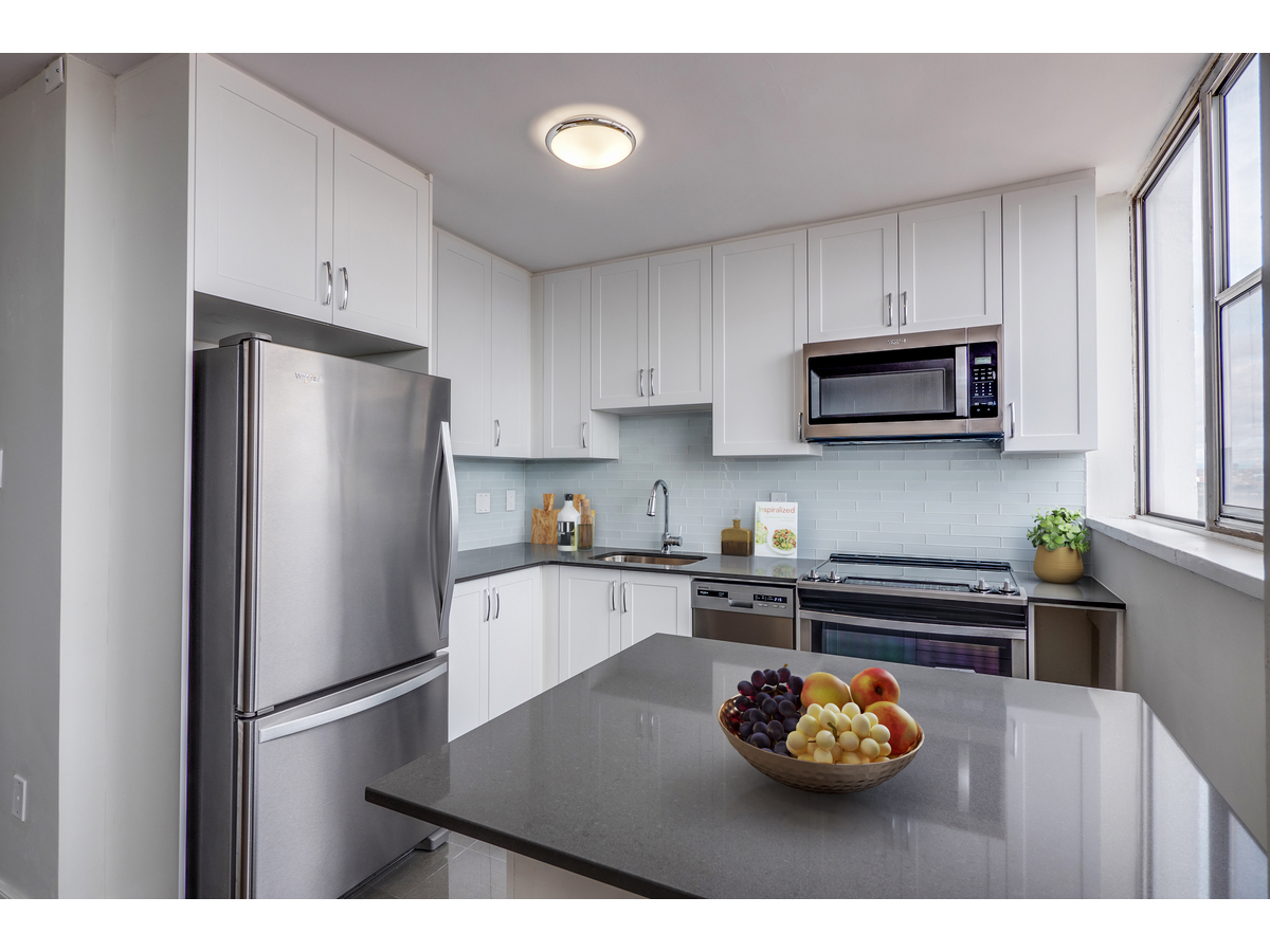 19 Rosemount Drive, Scarborough, ON M1K 2W7 — photo 3