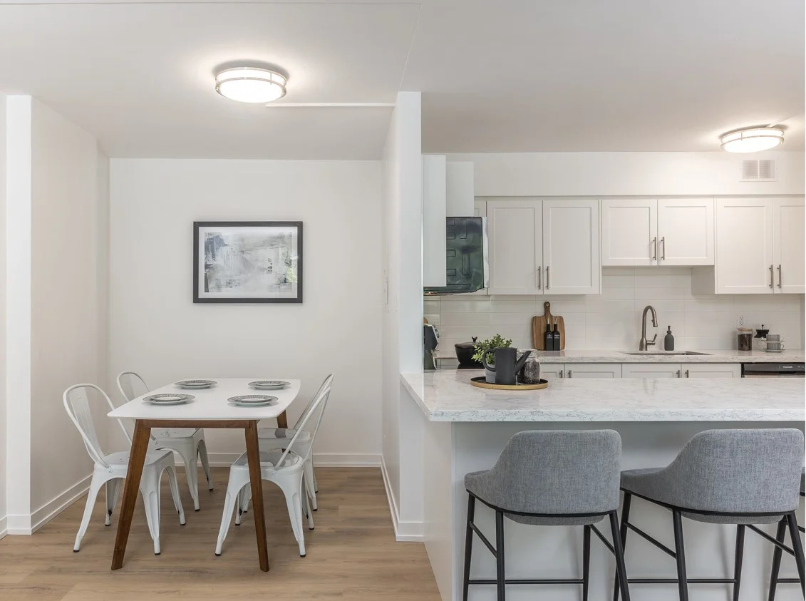 240 Markland Drive, Etobicoke, ON M9C 1R3 — photo 3