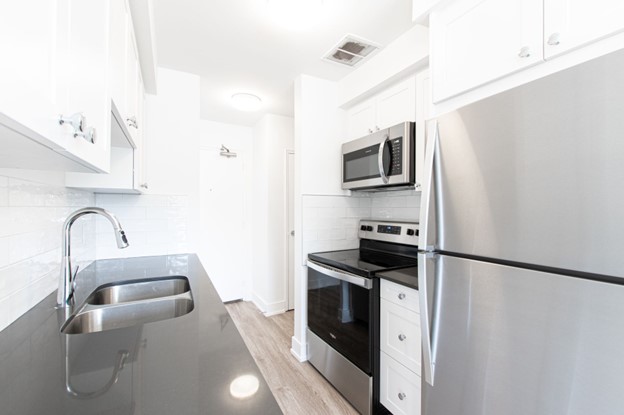 321 & 349 Marland Ave, Oshawa, ON L1J 1X4 — photo 3