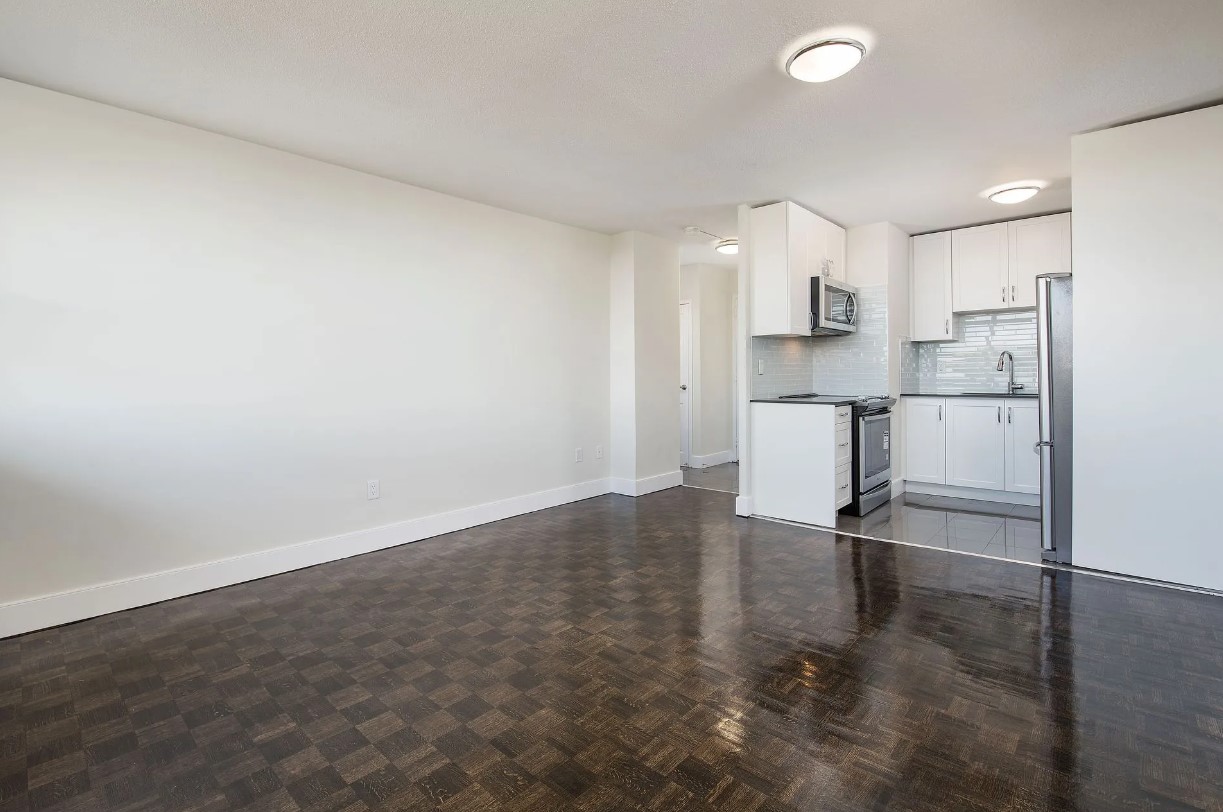 1080 Kingston Road, Toronto, ON M1N 1N5 — photo 2