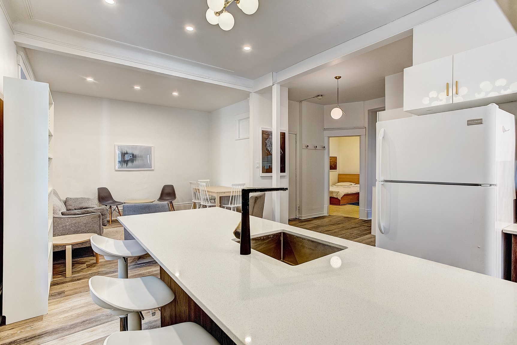 2087 Boulevard de Maisonneuve Ouest — photo 3