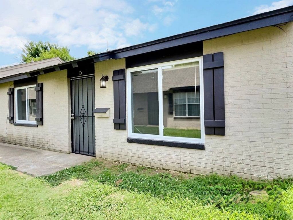 The Cedars Apartments TMC Property Management