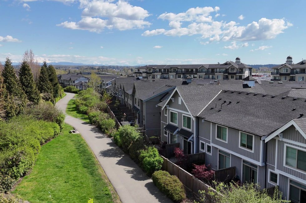 【Attention Landlords】A New Billing Era in Langley – Utility Fees and Property Taxes Now Billed Separately. Please Pay on Time to Avoid a 10% Penalty! Image