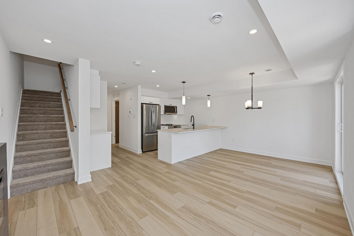 Live Where Luxury and Lifestyle Come Together