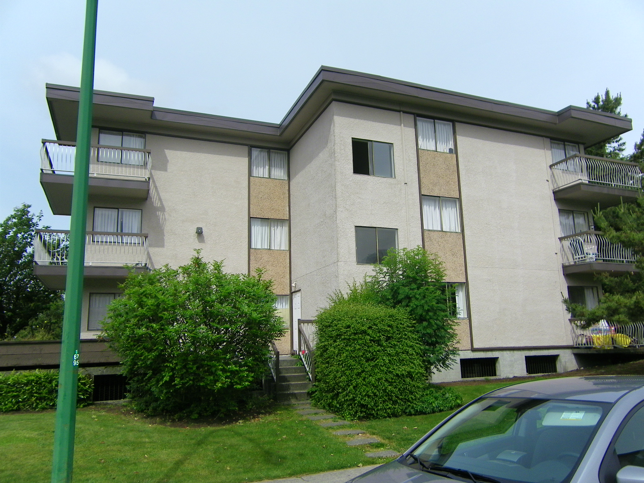 Apartments 4275 imperial Tribe Rentals Tribe Rentals