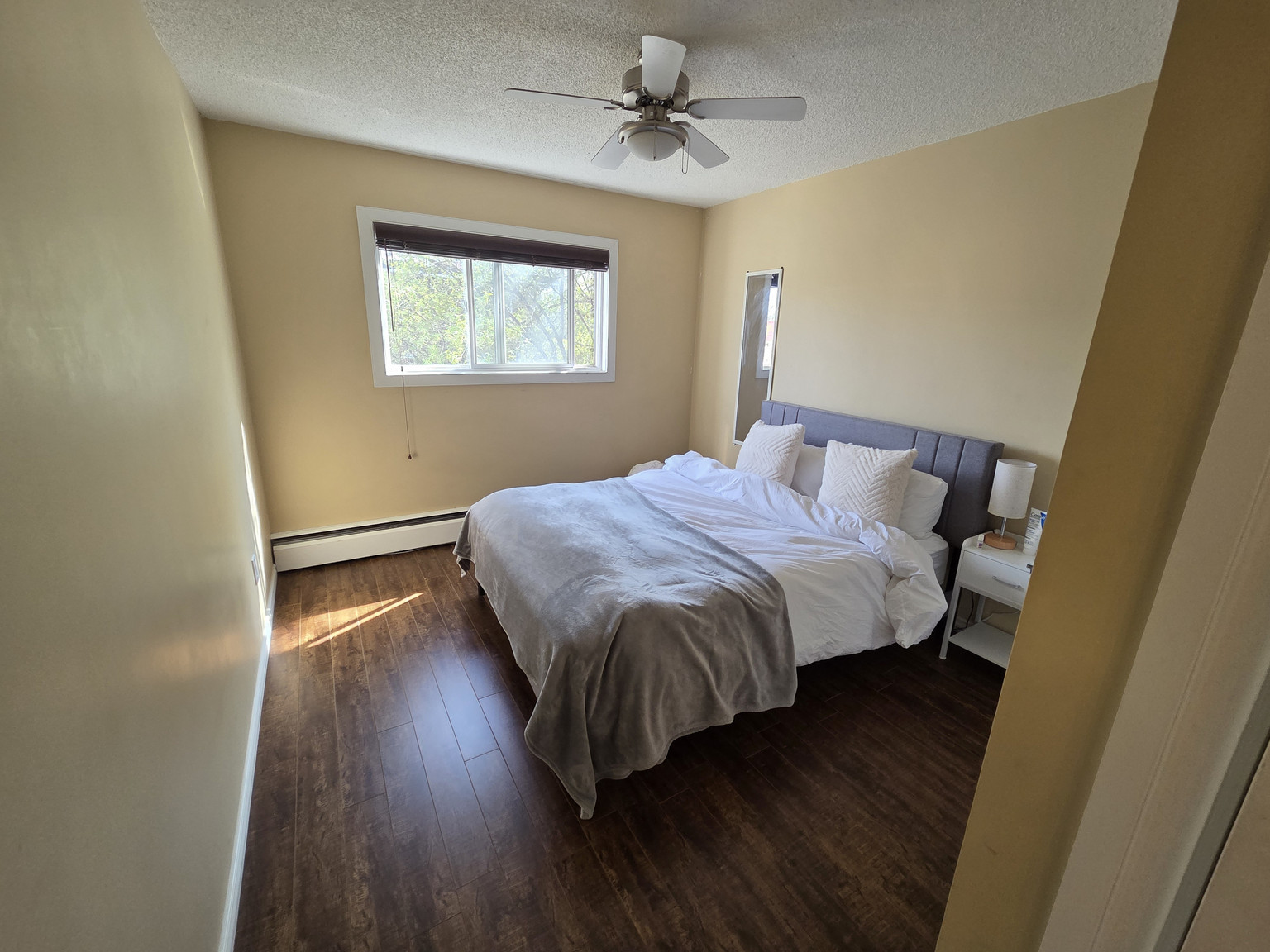 Gallery Images