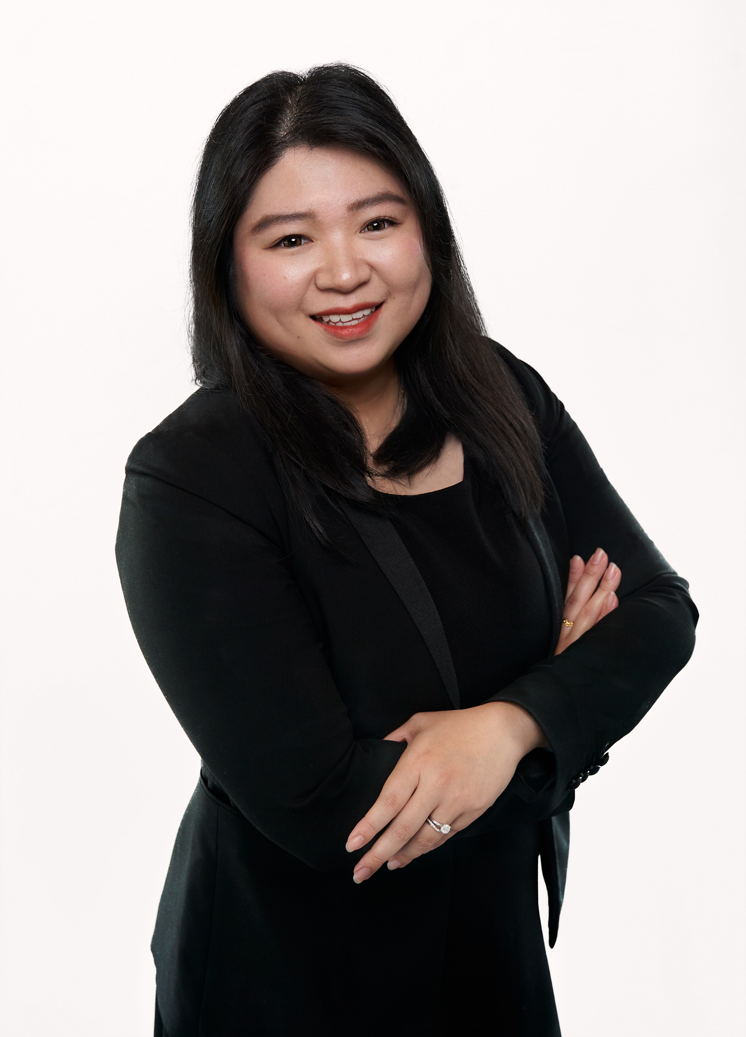 Holly Tan Image