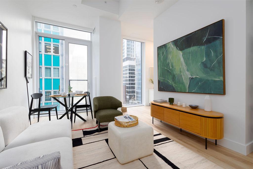 1180 Rue De Bleury — photo 3
