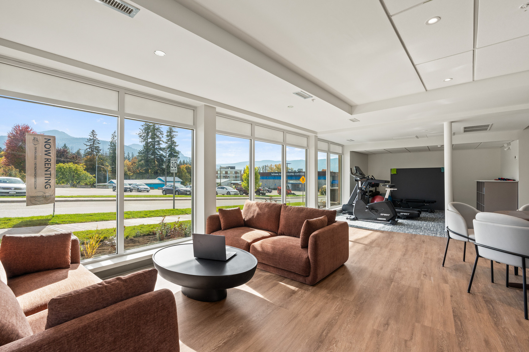 gallery Photos
