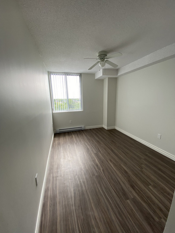 Apartments in Welland at Parkway Village Parkway Village