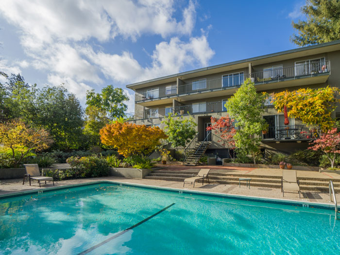 220 Palo Alto Avenue Vittoria Management