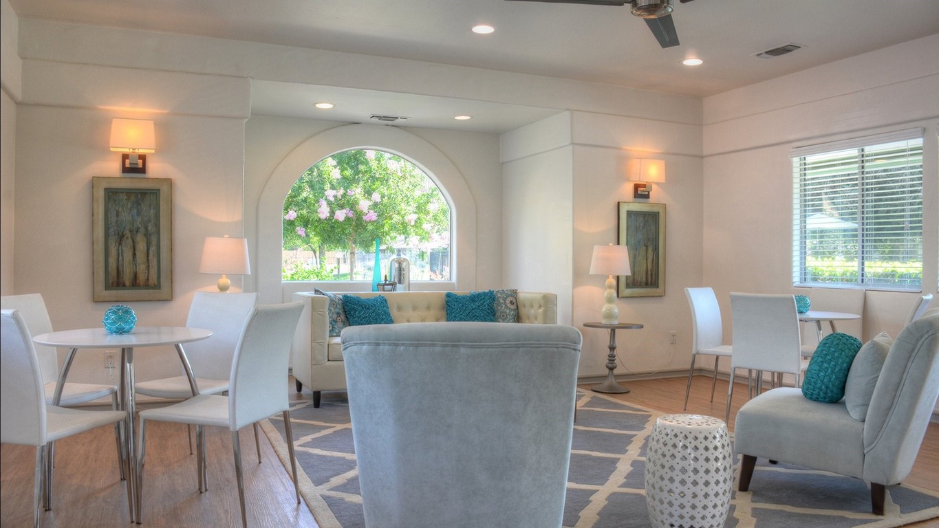 Willow Grove Apartments Western Management LLC