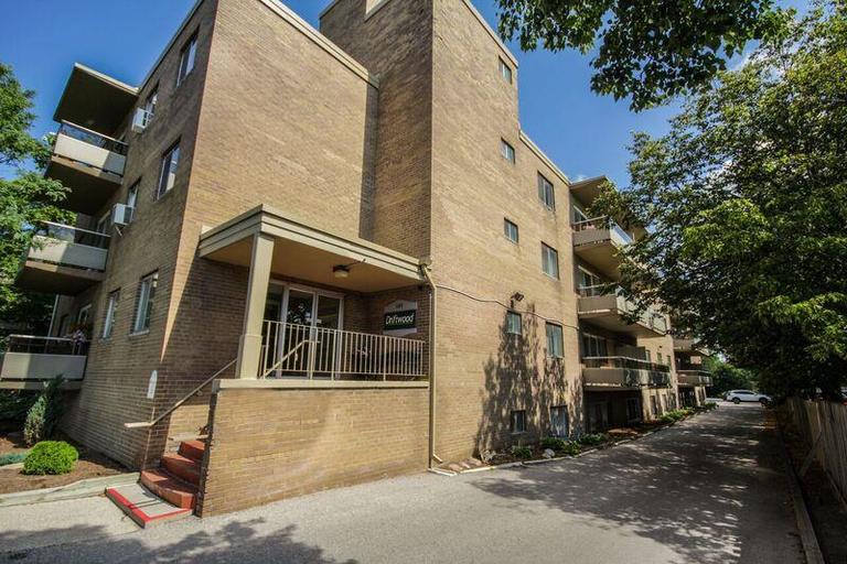 Driftwood Apartments For Rent Williams & McDaniel