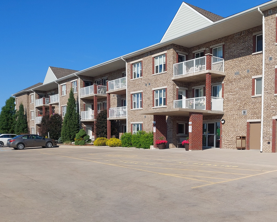 Grandview Apartments For Rent Williams & McDaniel