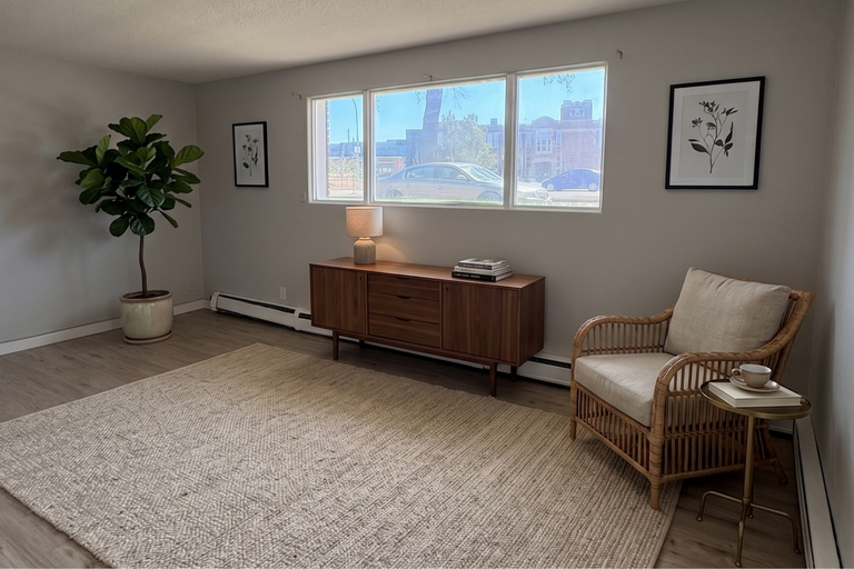 Balcony Apartments - 6110 118th
