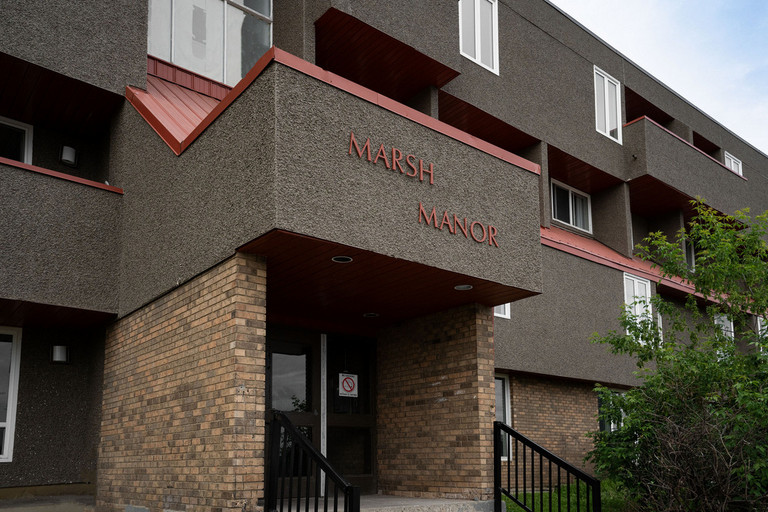 Marsh Manor Apartments