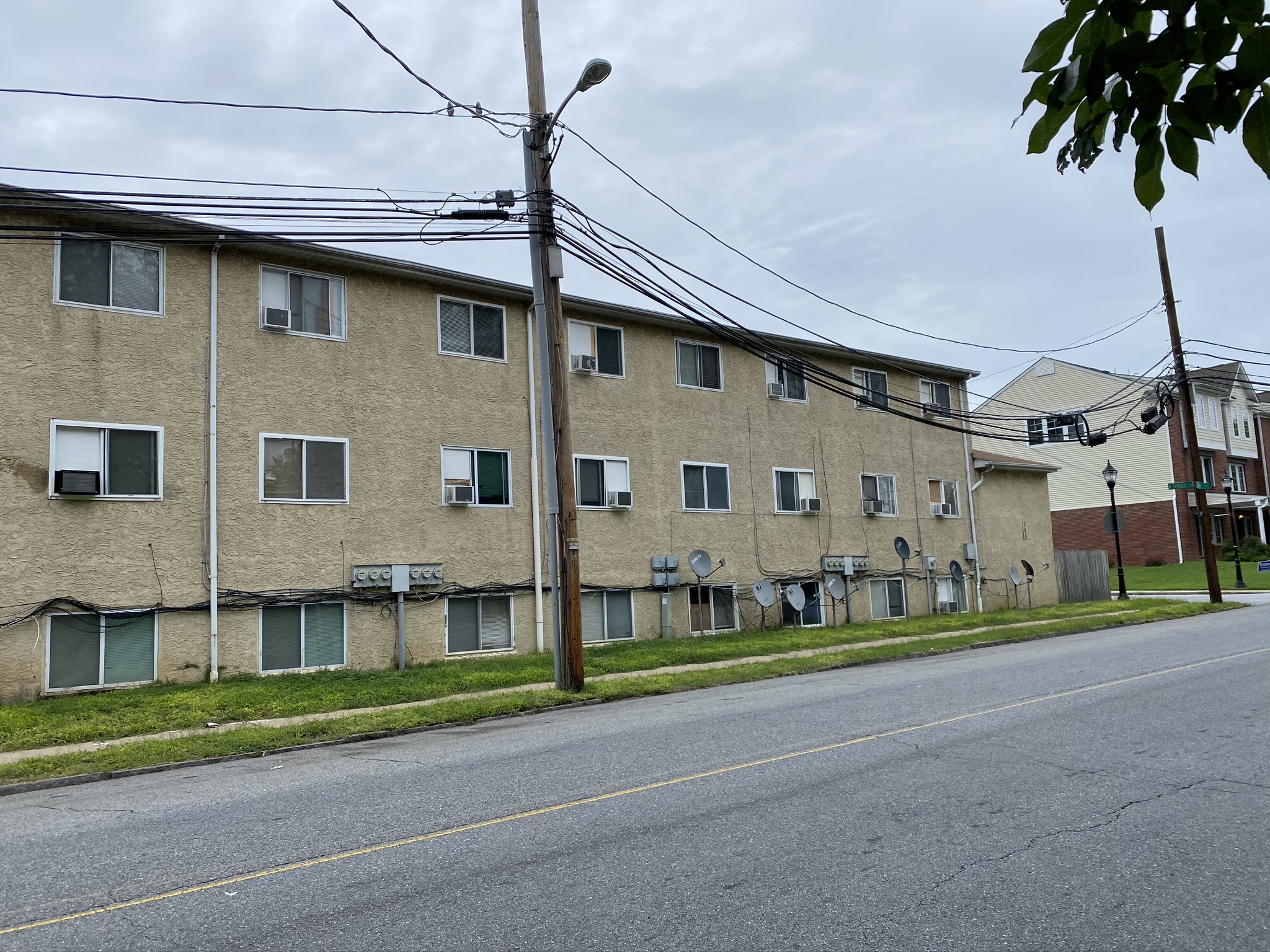 Riverview Apartments Yada Property Management LLC