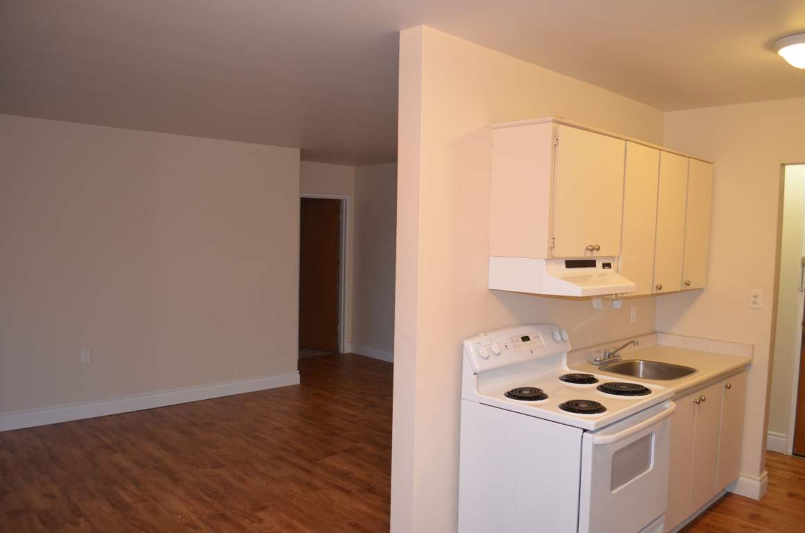 Riverside Court Apartments for Rent Windsor York Property Management