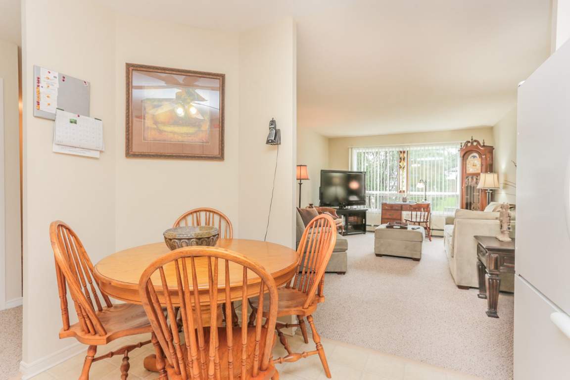 Beech Place Apartments For Rent Lucan York Property Management