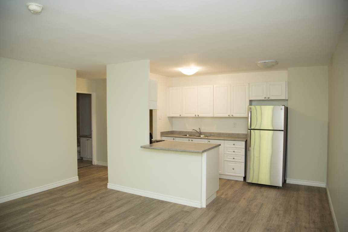 Eastgate and Westgate Apartments Downtown for Rent Strathroy York