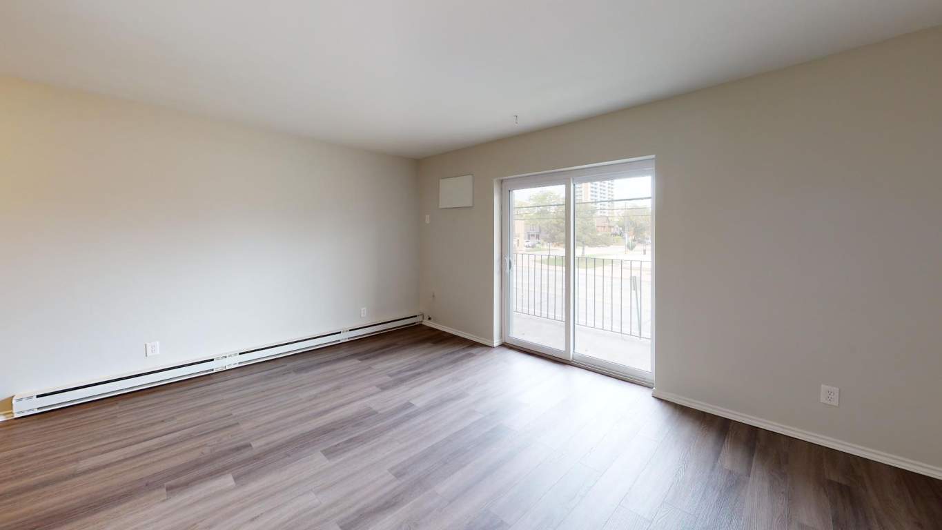 University Avenue Apartments for rent, Windsor Ontario York Property